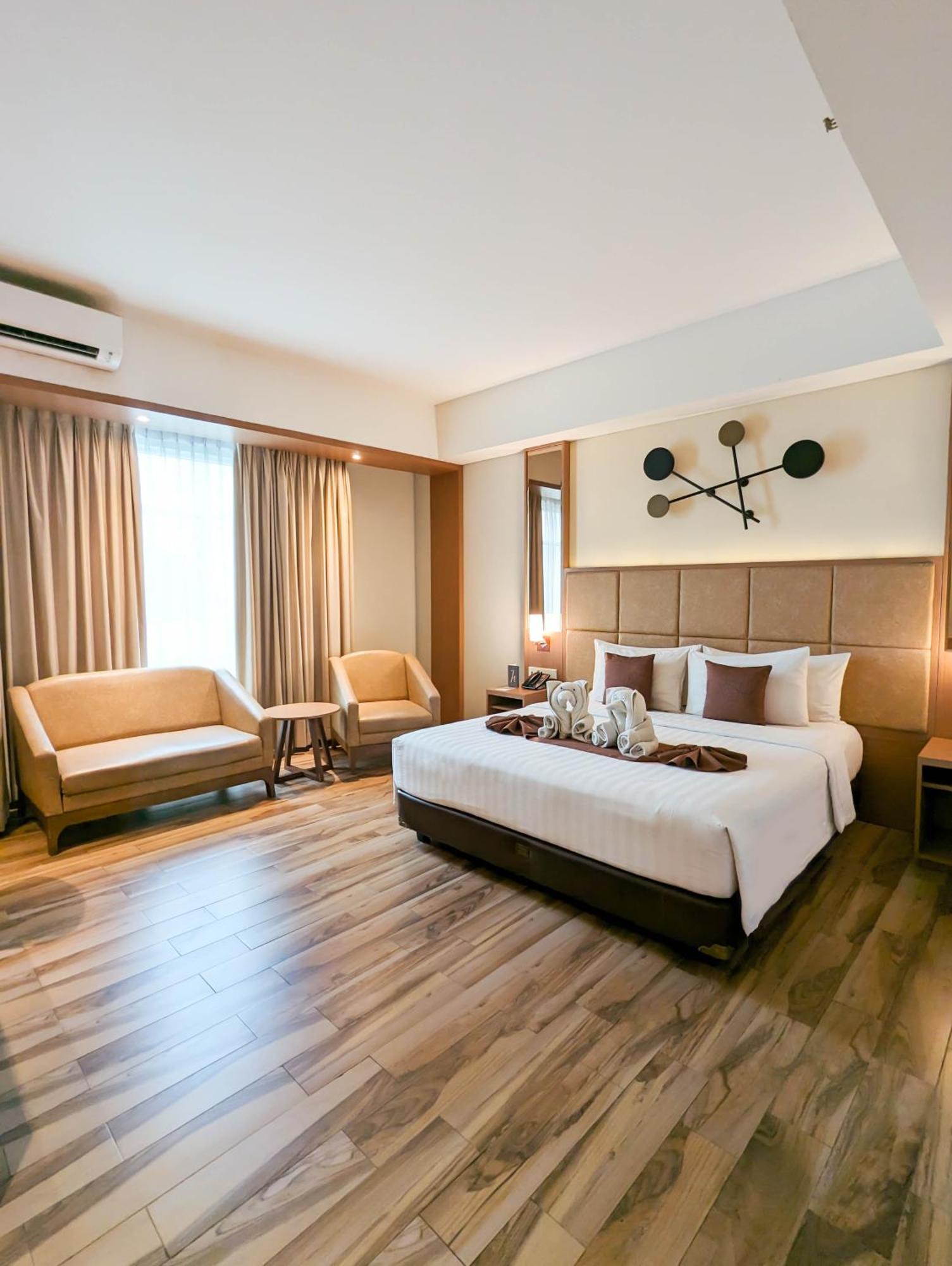 Horison Ciledug Jakarta Exterior foto